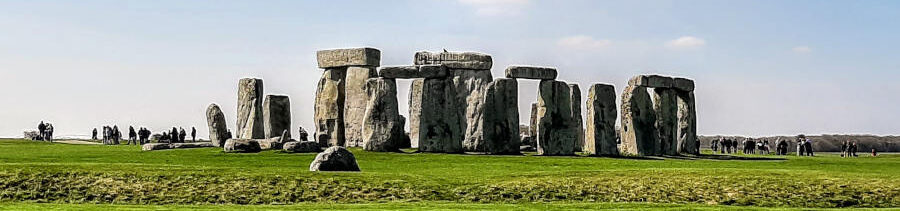 Stonehenge in the daylight on a Go Cotswolds tour