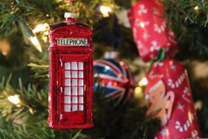 Close up of a festive stall on a Go Cotswolds Stratford Upon Avon Market Xmas Tour