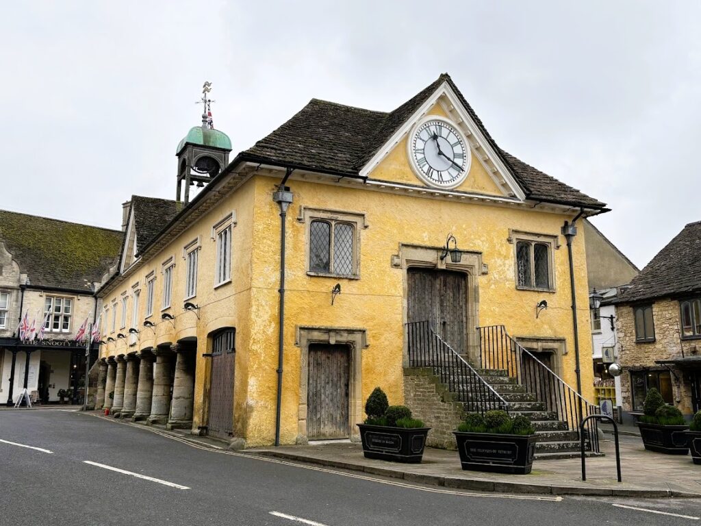 Terrific trip to tetbury with Go Cotswolds Guided tours.